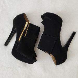 Charlotte Russe Black Heel